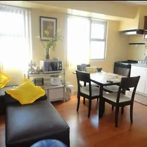 https://apt-robinsons-gateway-garden-ridge.angeleshotels.net
